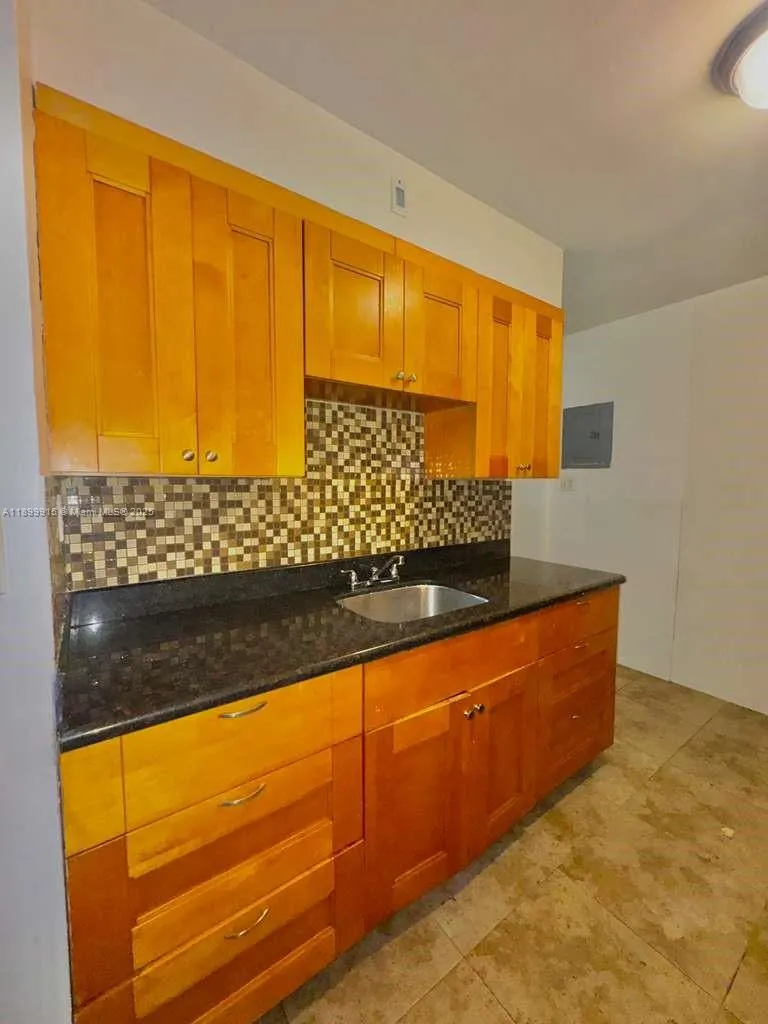 1450 NE 171st St, #101B