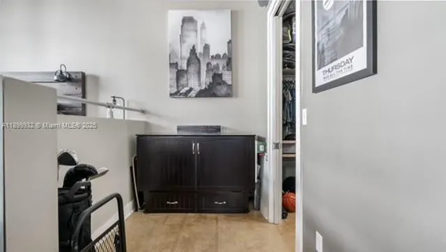425 N Andrews Ave, #406