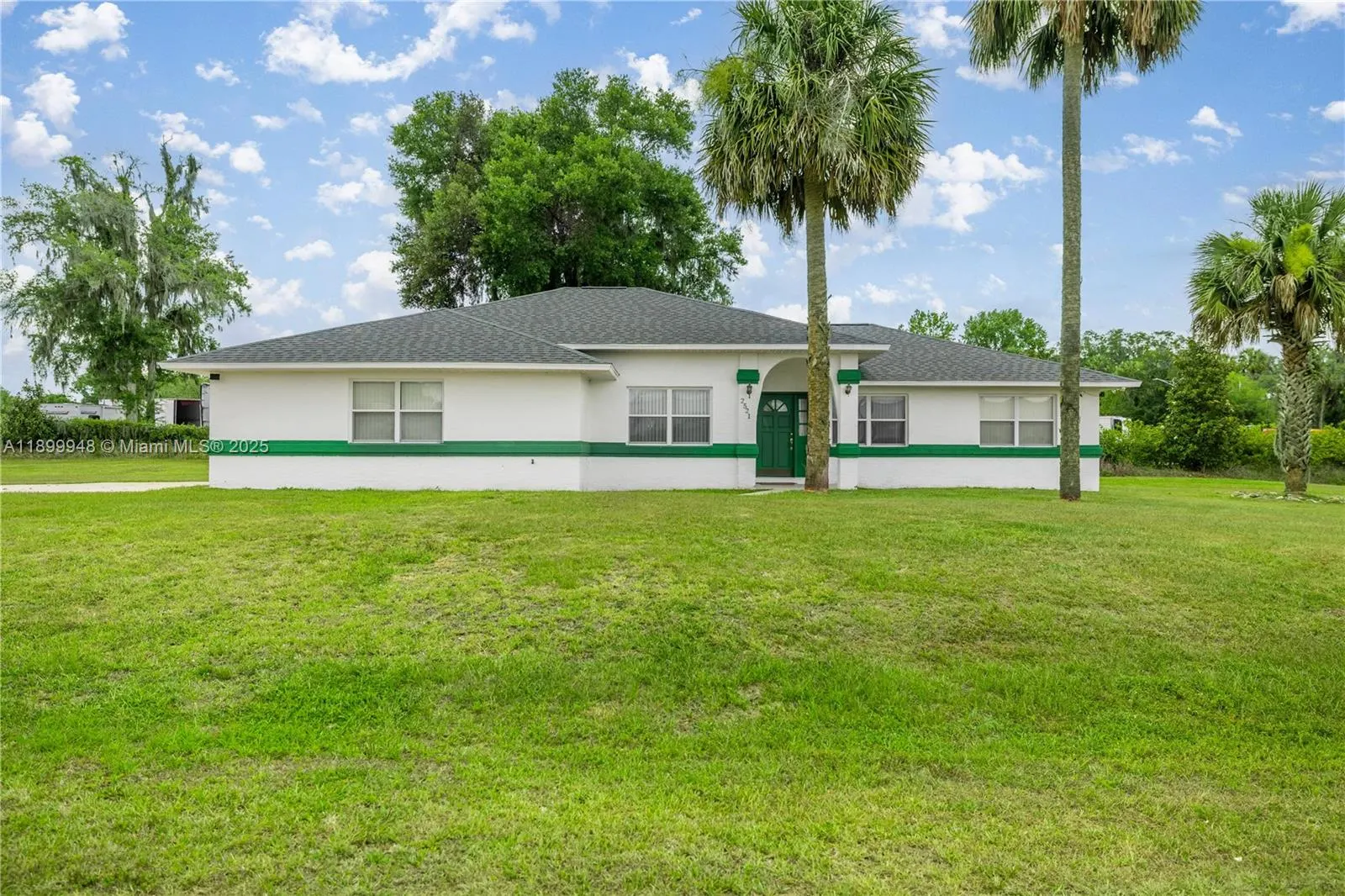 2521 NW 45th