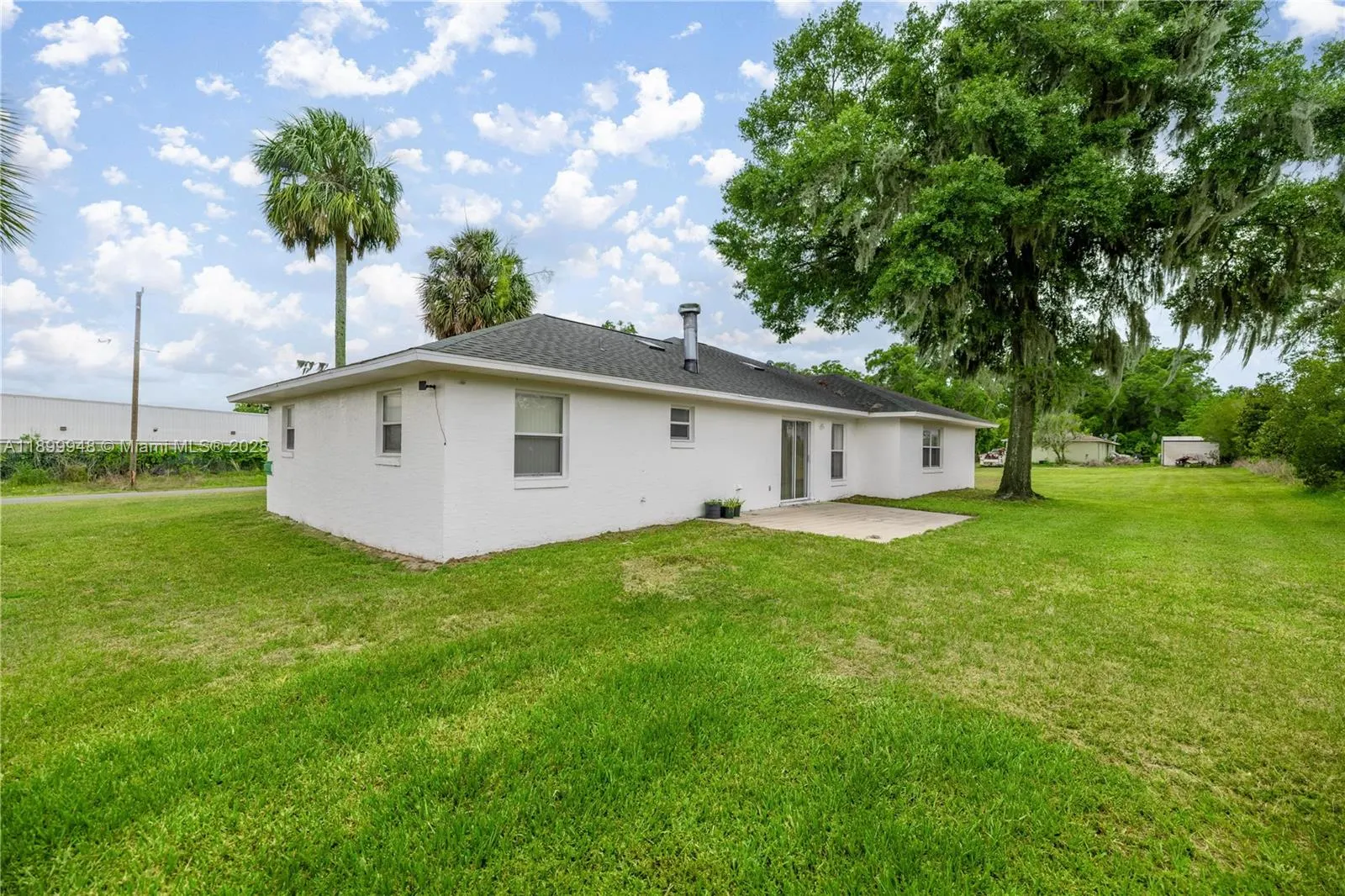 2521 NW 45th