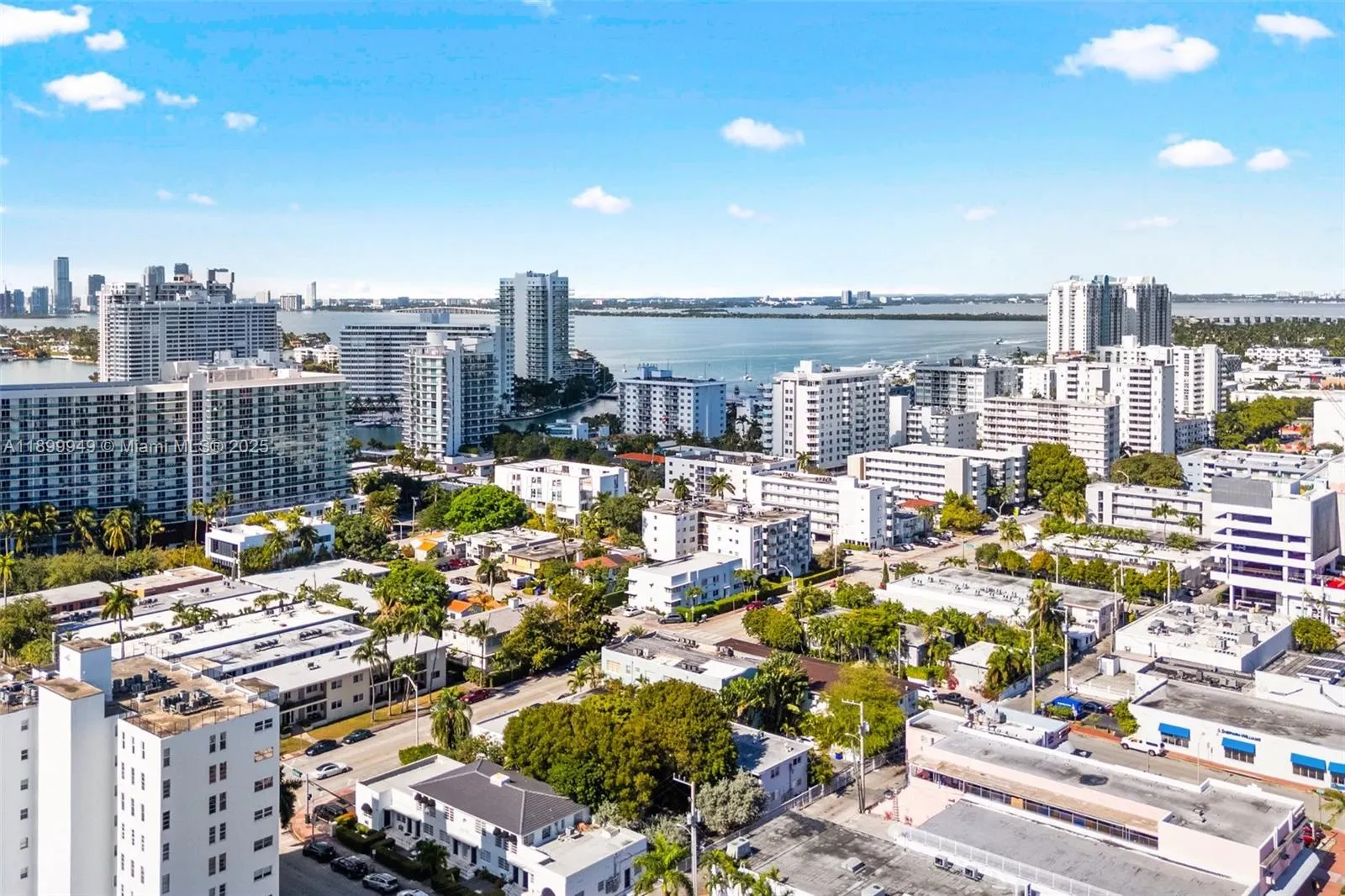 1515 WEST AVE, #9