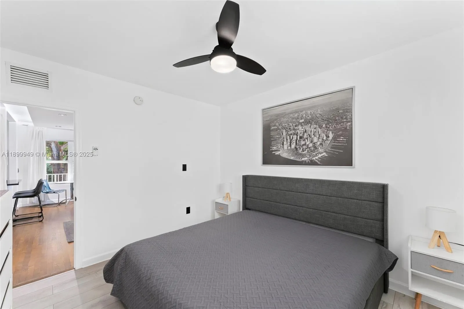 1515 WEST AVE, #9