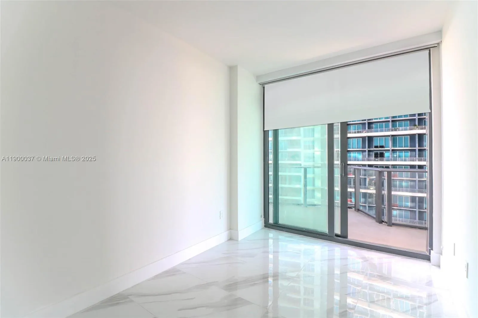 1300 S Miami Ave, #2706