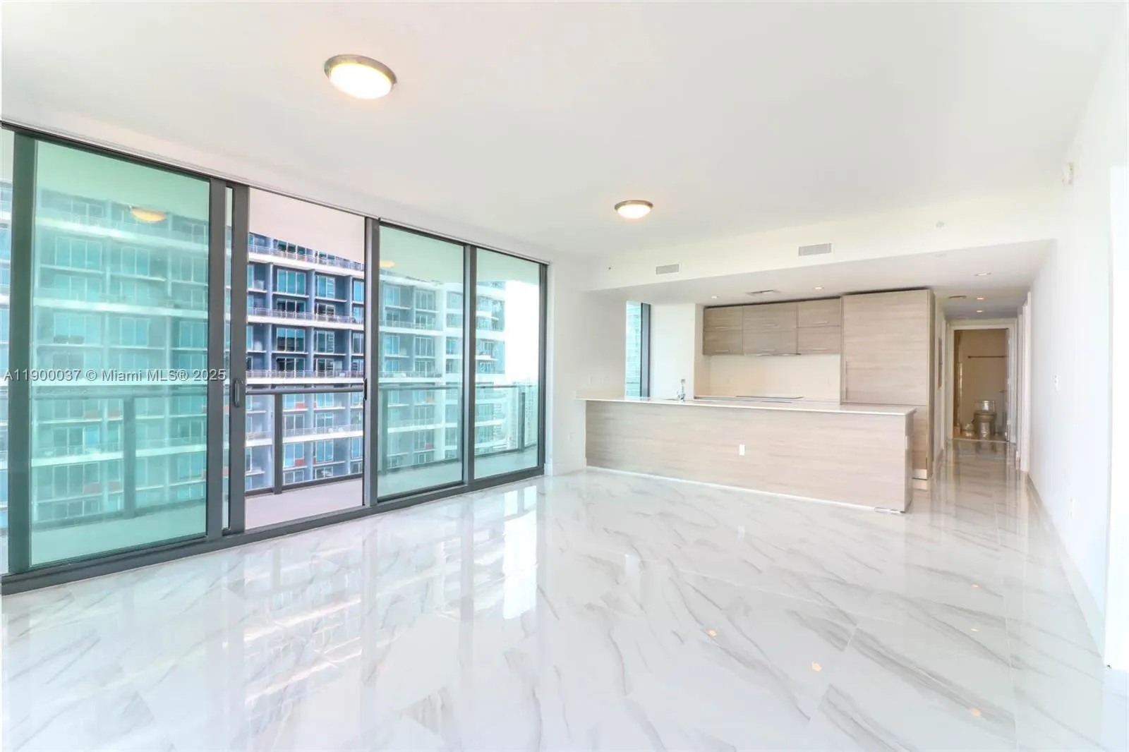 1300 S Miami Ave, #2706