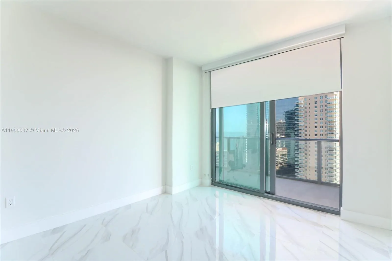 1300 S Miami Ave, #2706