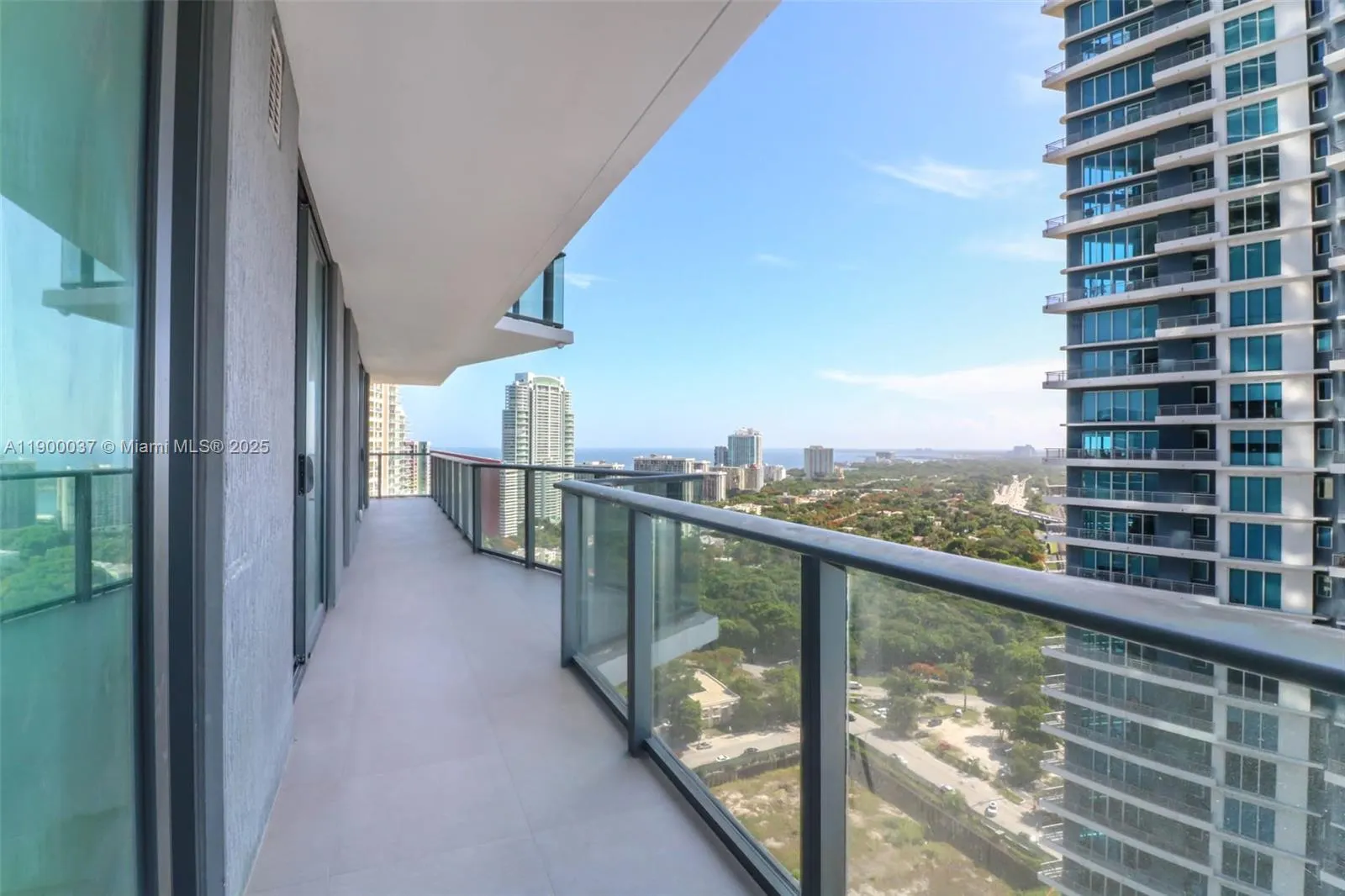 1300 S Miami Ave, #2706
