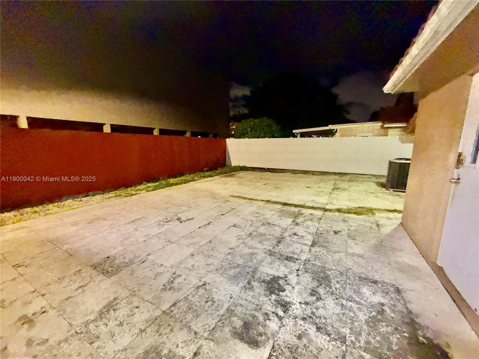 7821 SW 9th Ter