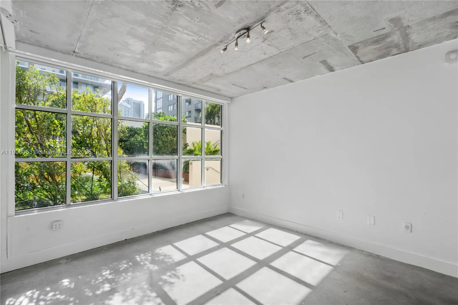 3451 NE 1st Ave, #M0707