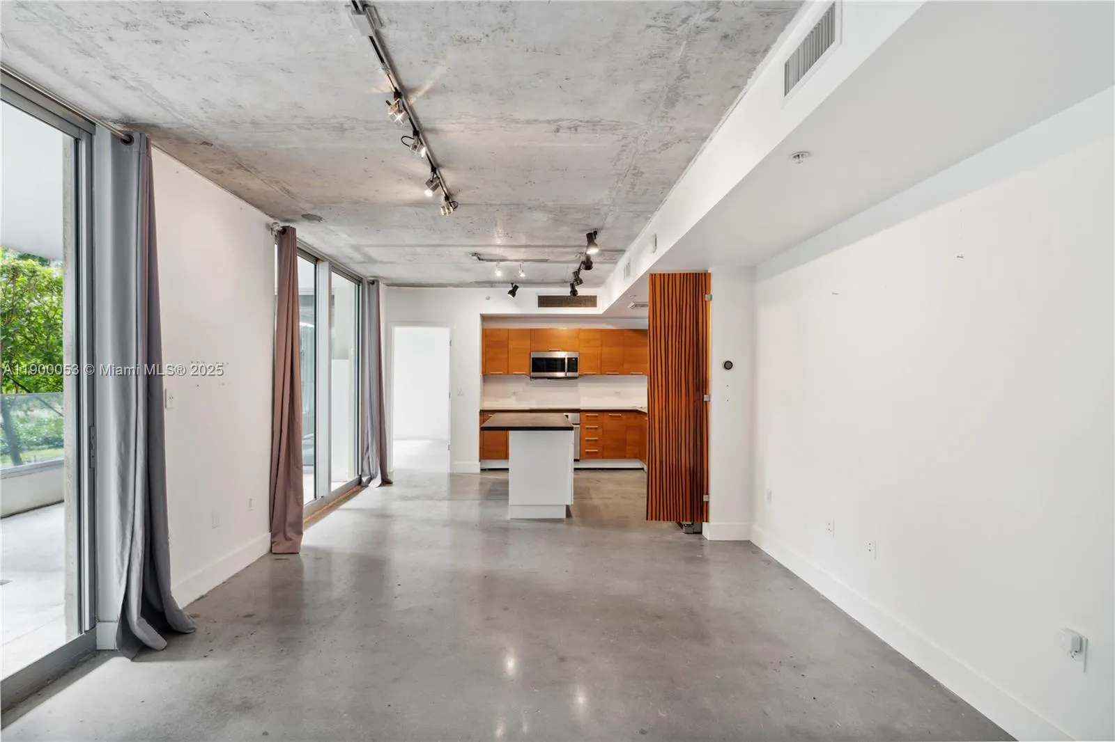 3451 NE 1st Ave, #M0707