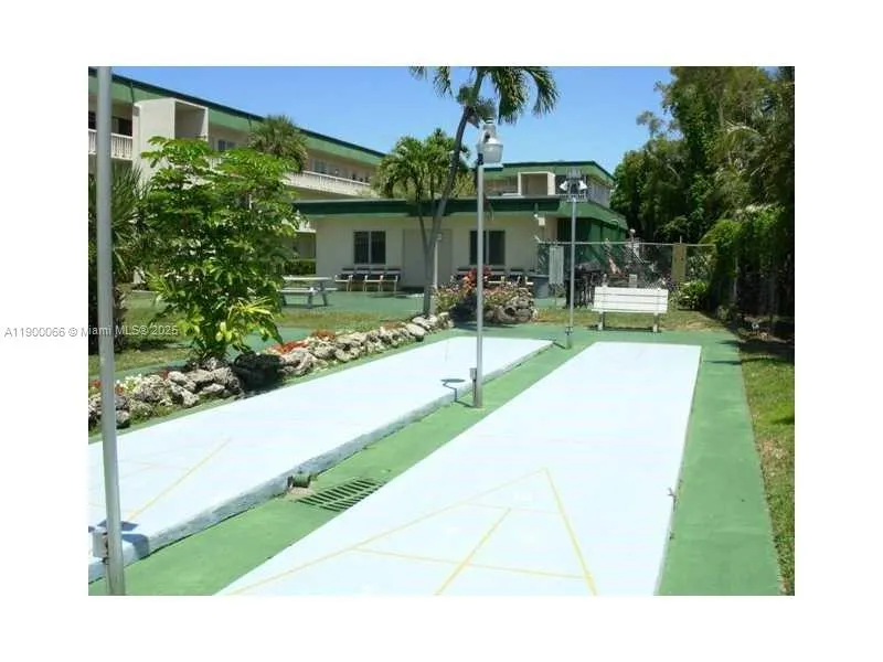 1420 Atlantic Shores Blvd, #324