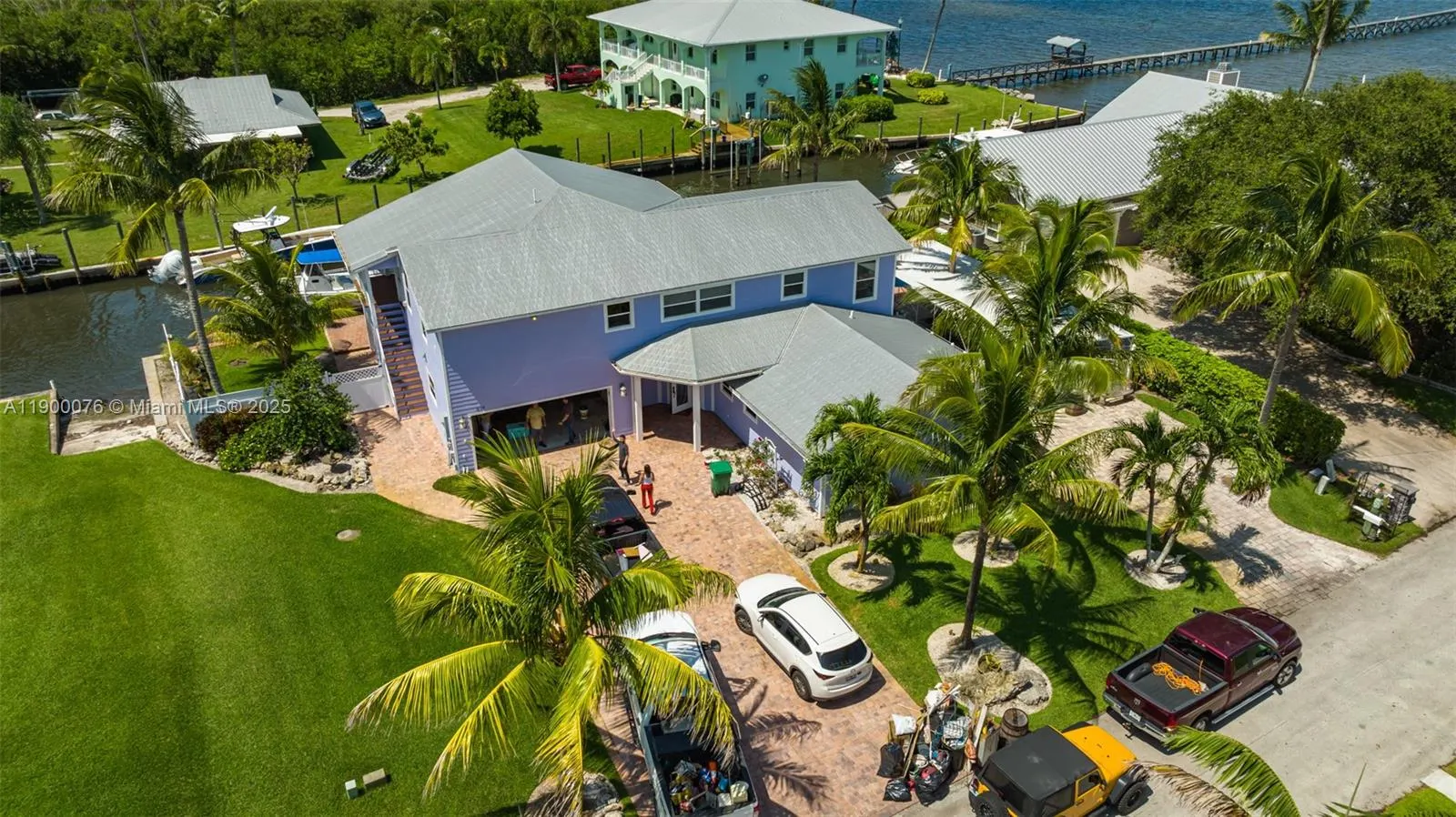 474 Peninsula Dr