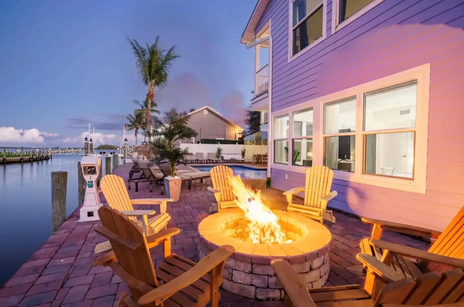 474 Peninsula Dr