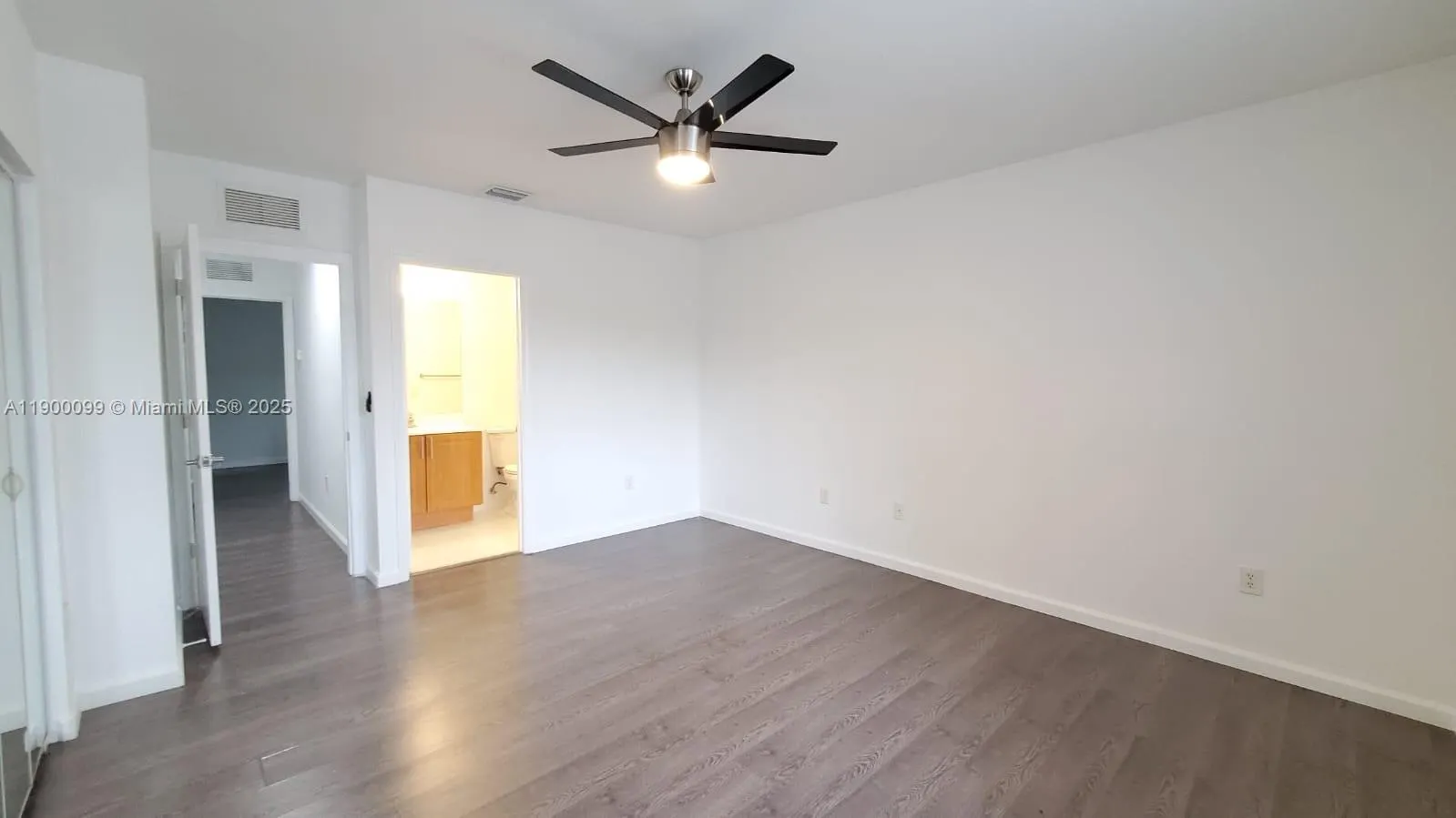 8222 SW 27th St, #103