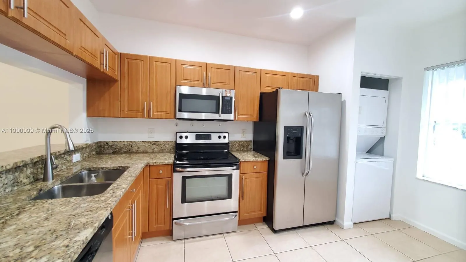 8222 SW 27th St, #103