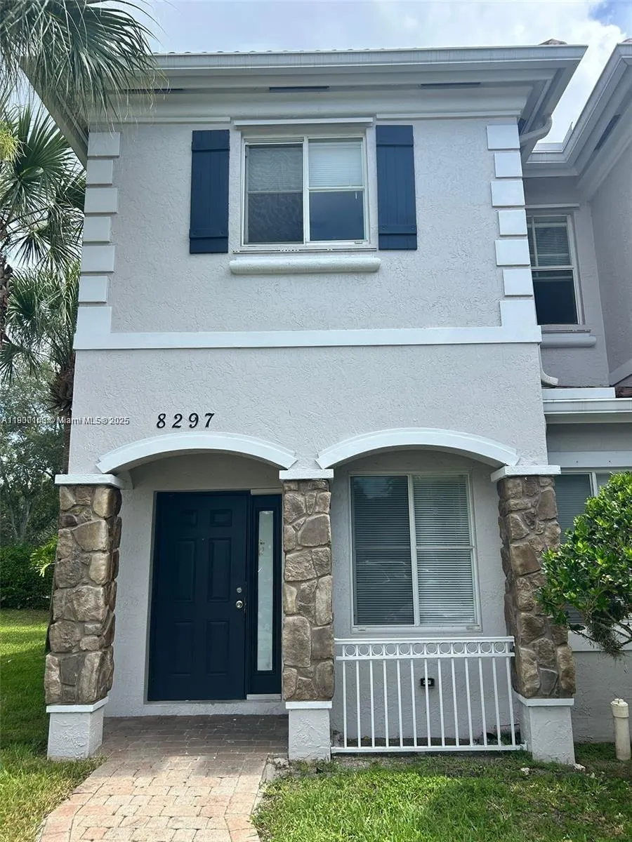 8297 SW 25th Ct, #101