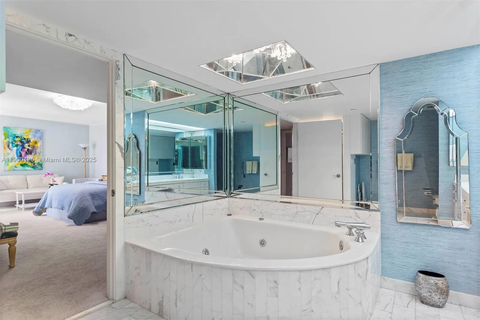 19667 Turnberry Way, #8-L