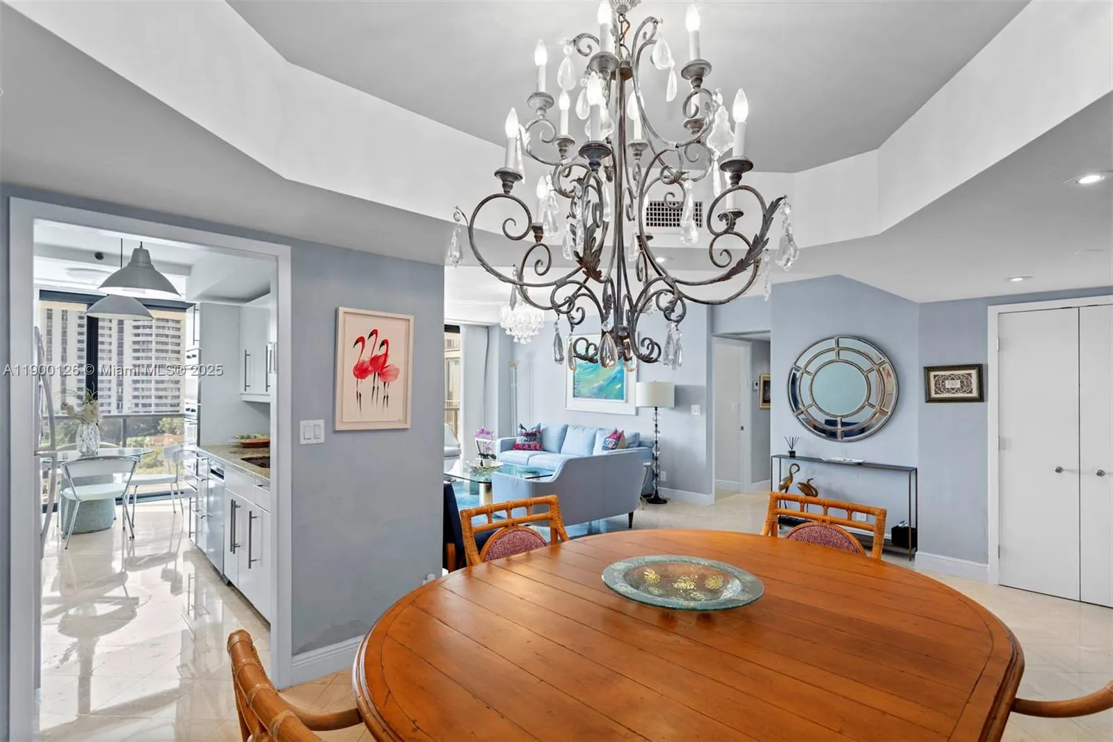 19667 Turnberry Way, #8-L