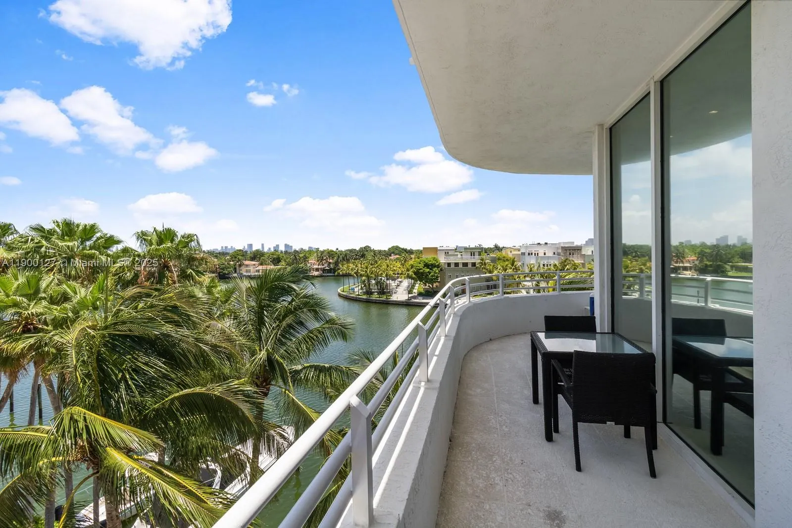 5970 Indian Creek Dr, #504