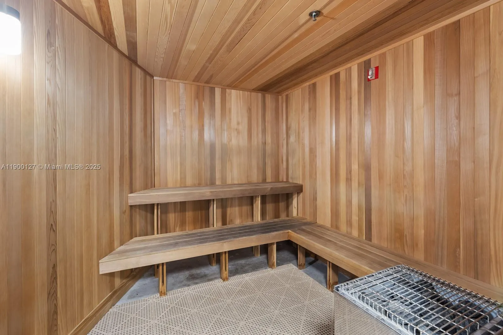 5970 Indian Creek Dr, #504