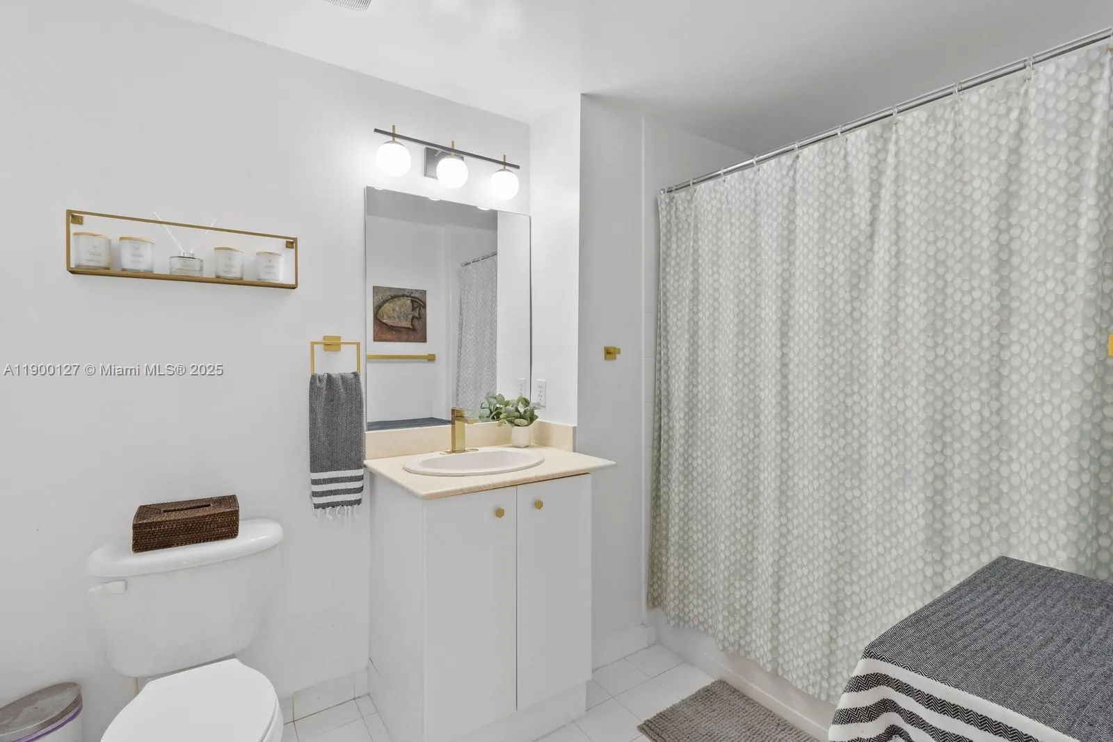 5970 Indian Creek Dr, #504