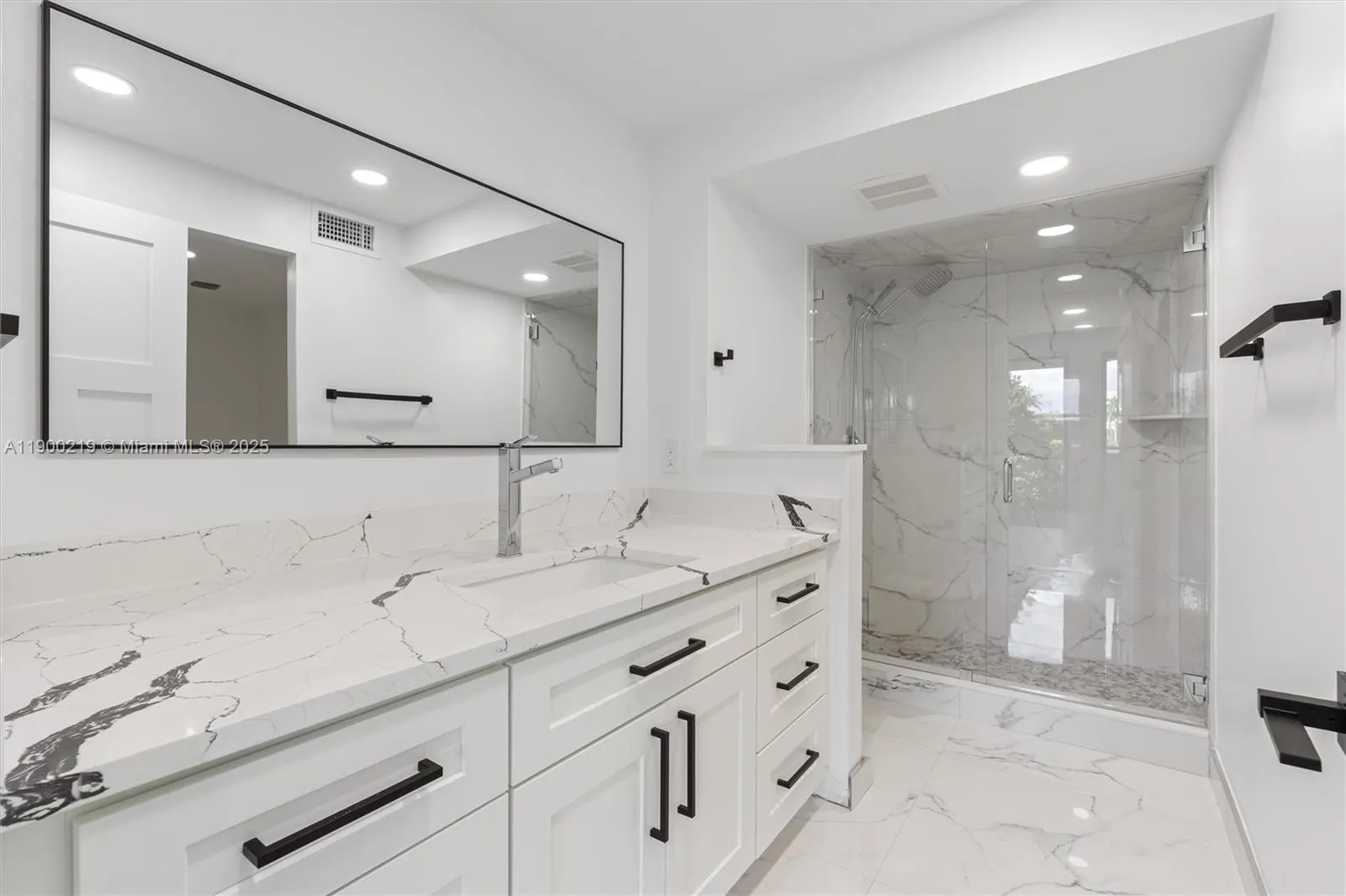 1800 S Ocean Dr, #109