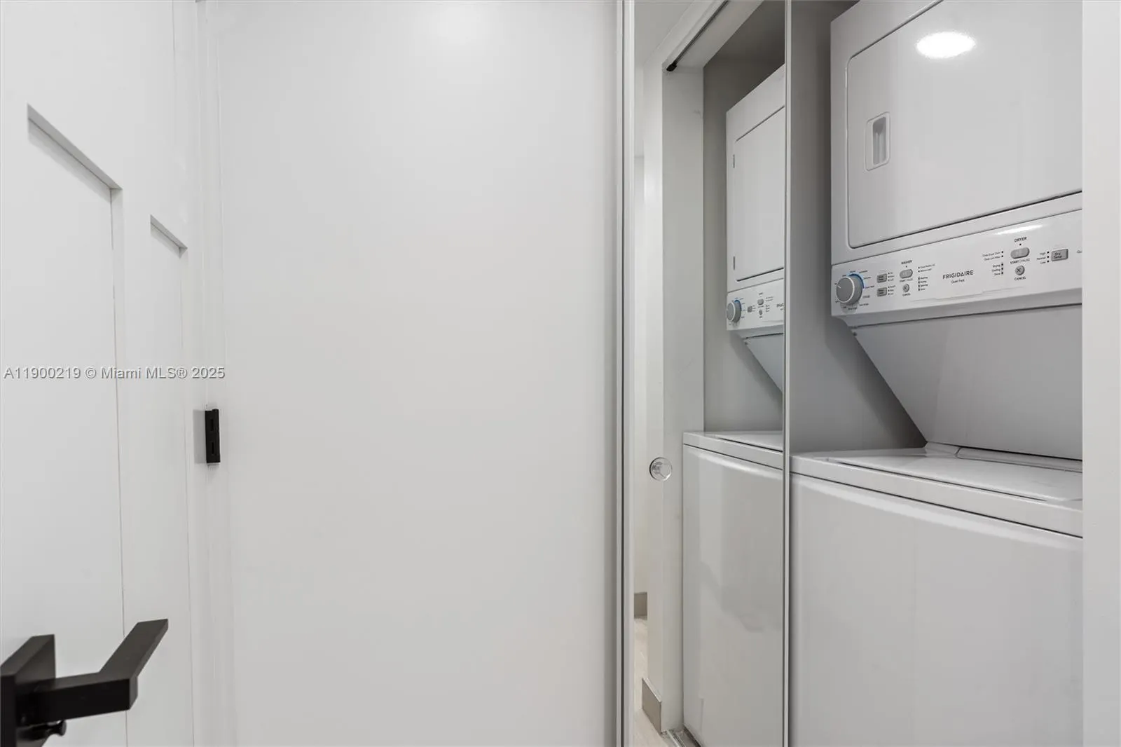 1800 S Ocean Dr, #109