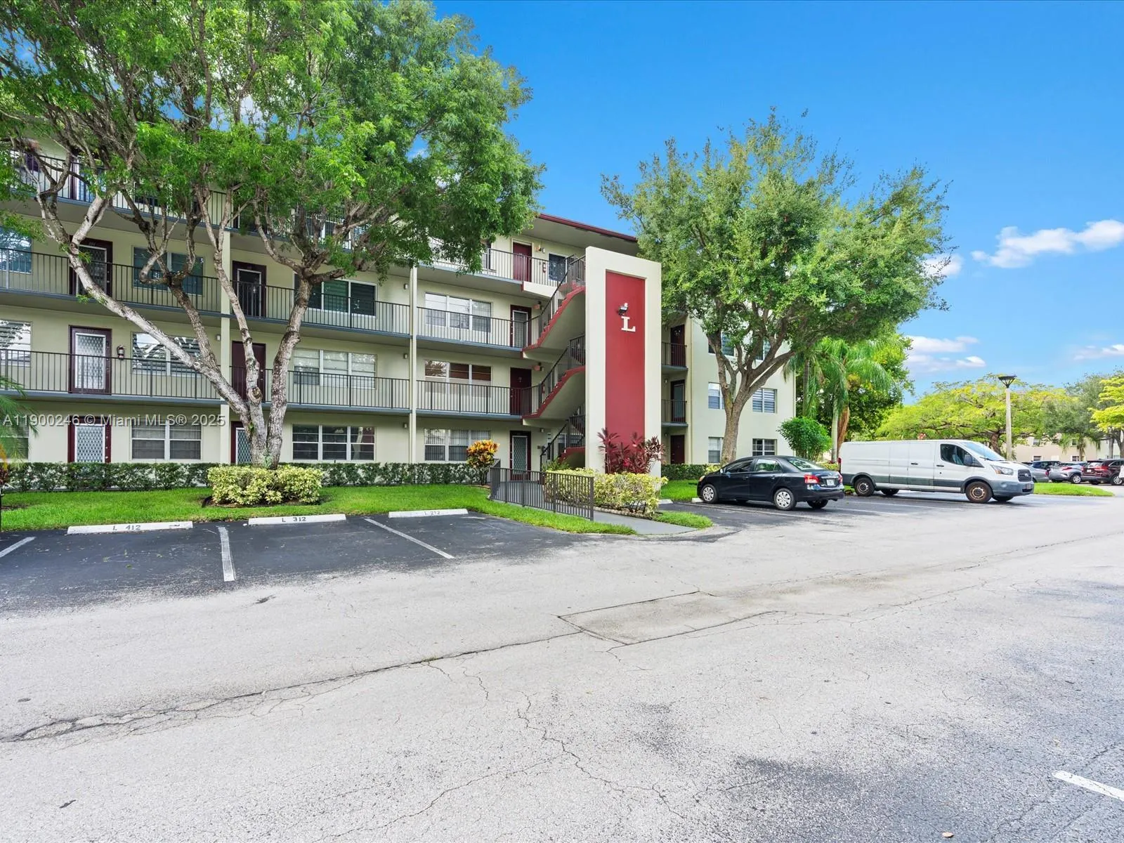 13250 SW 7th Ct, #317L