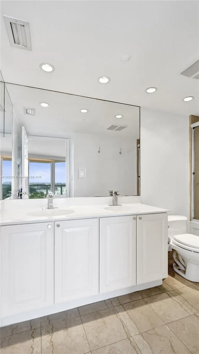 7330 Ocean Ter, #20-B