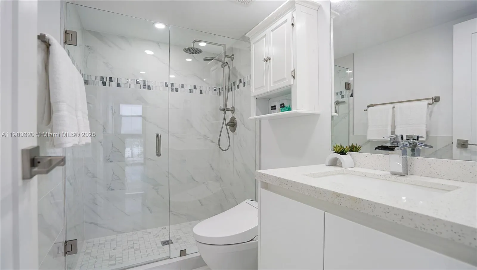 2017 S Ocean Dr, #1510