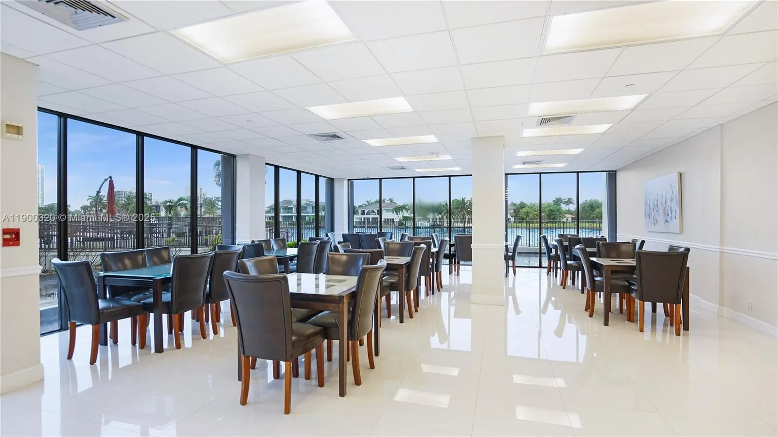 2017 S Ocean Dr, #1510