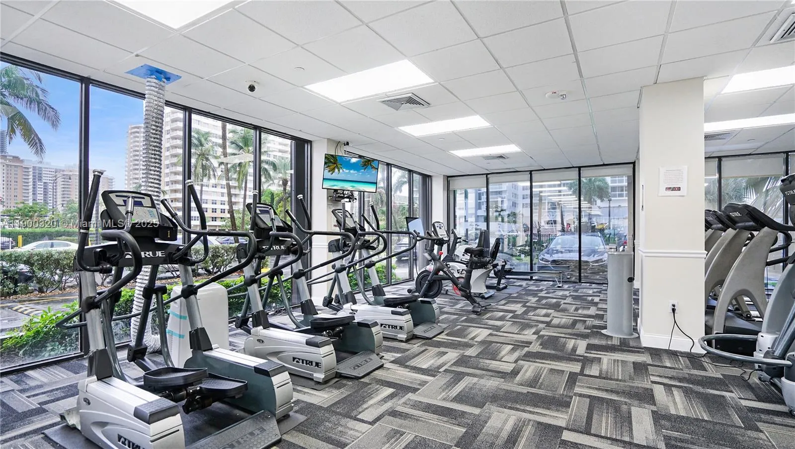 2017 S Ocean Dr, #1510