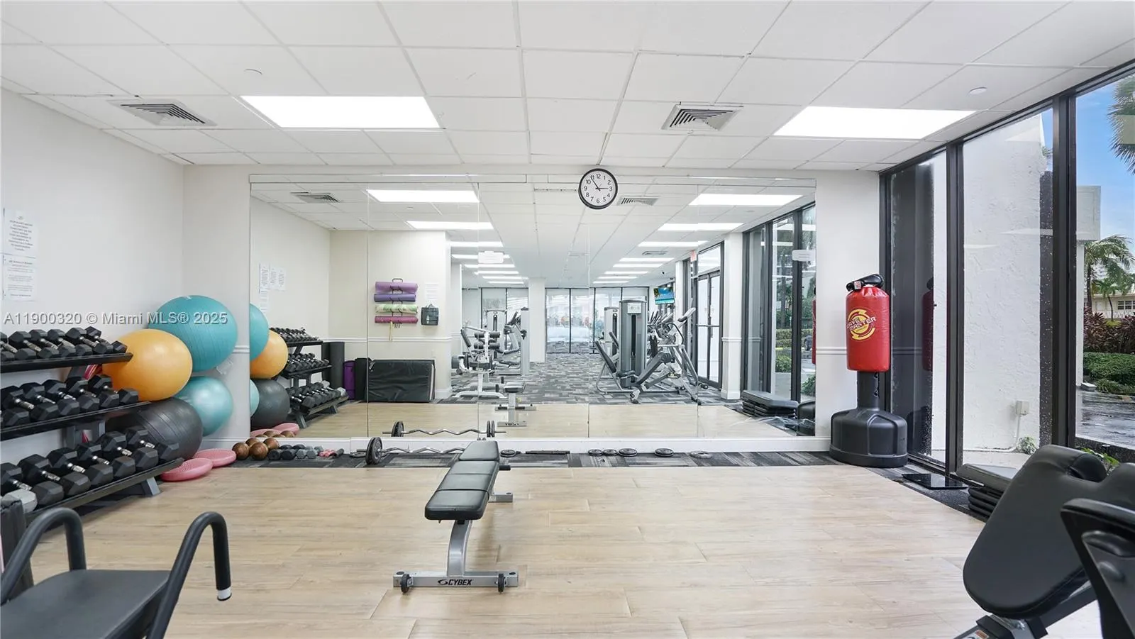 2017 S Ocean Dr, #1510