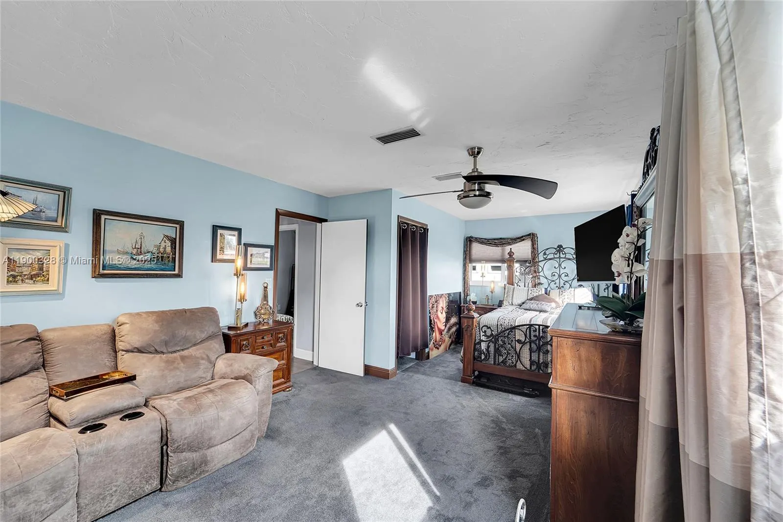 8370 NW 185th St