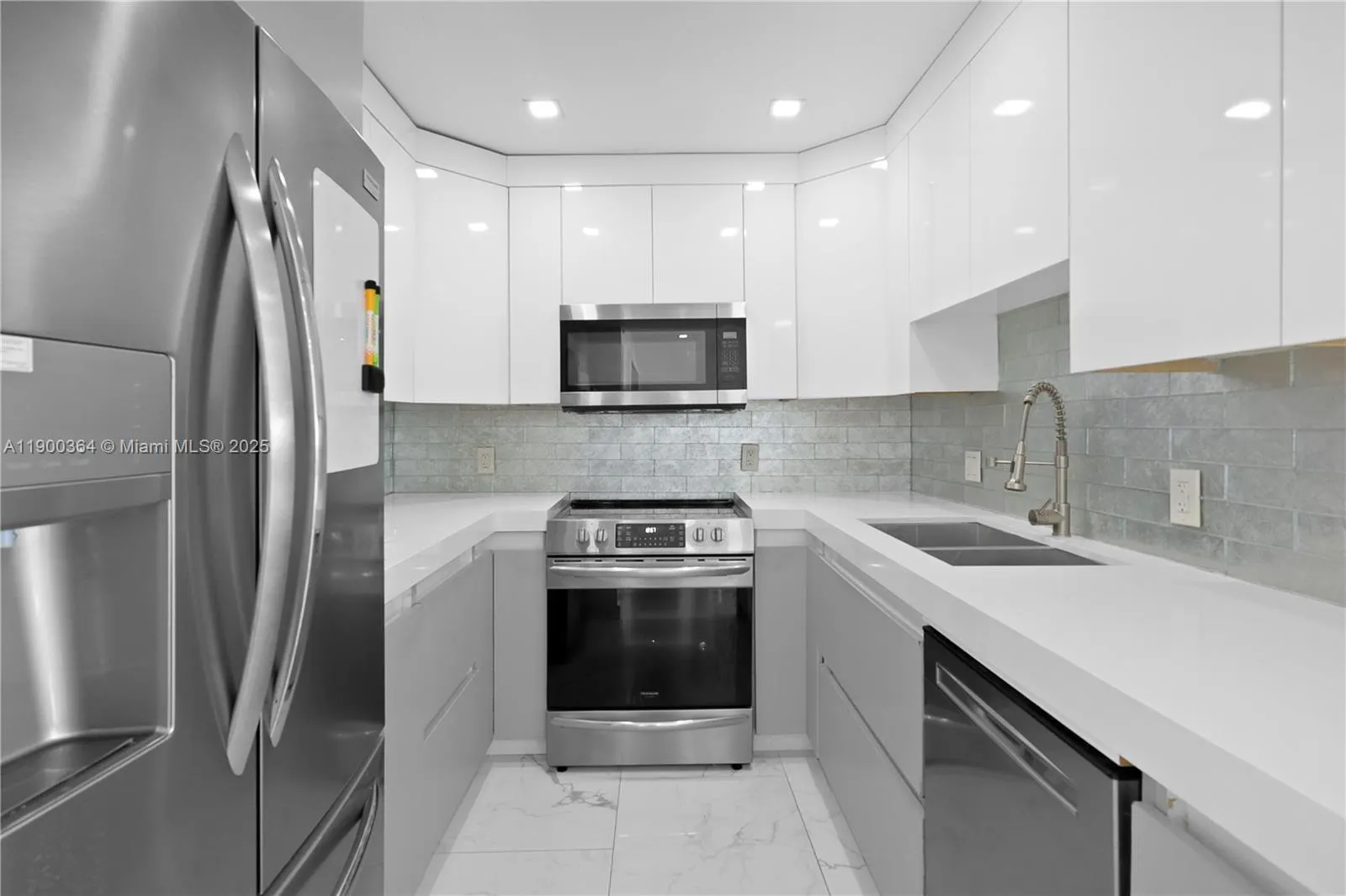 3675 N Country Club Dr, #2008