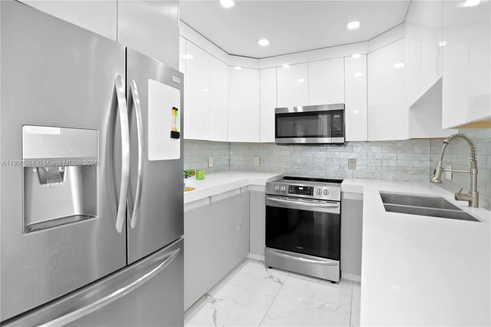 3675 N Country Club Dr, #2008