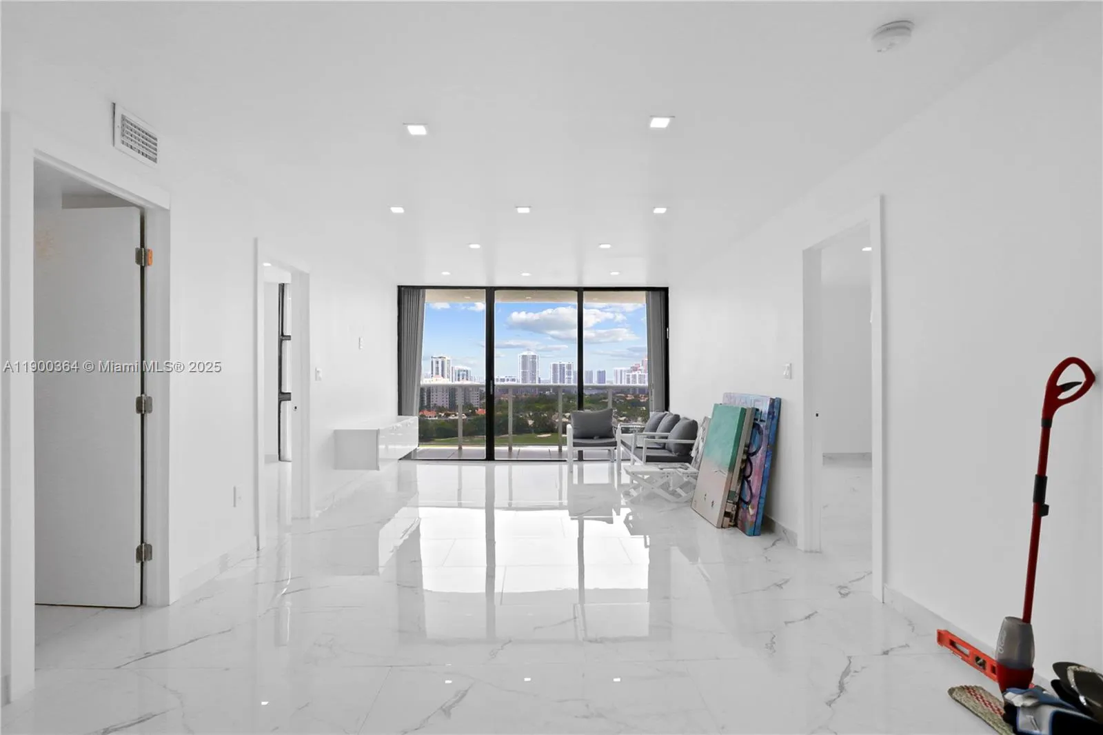 3675 N Country Club Dr, #2008