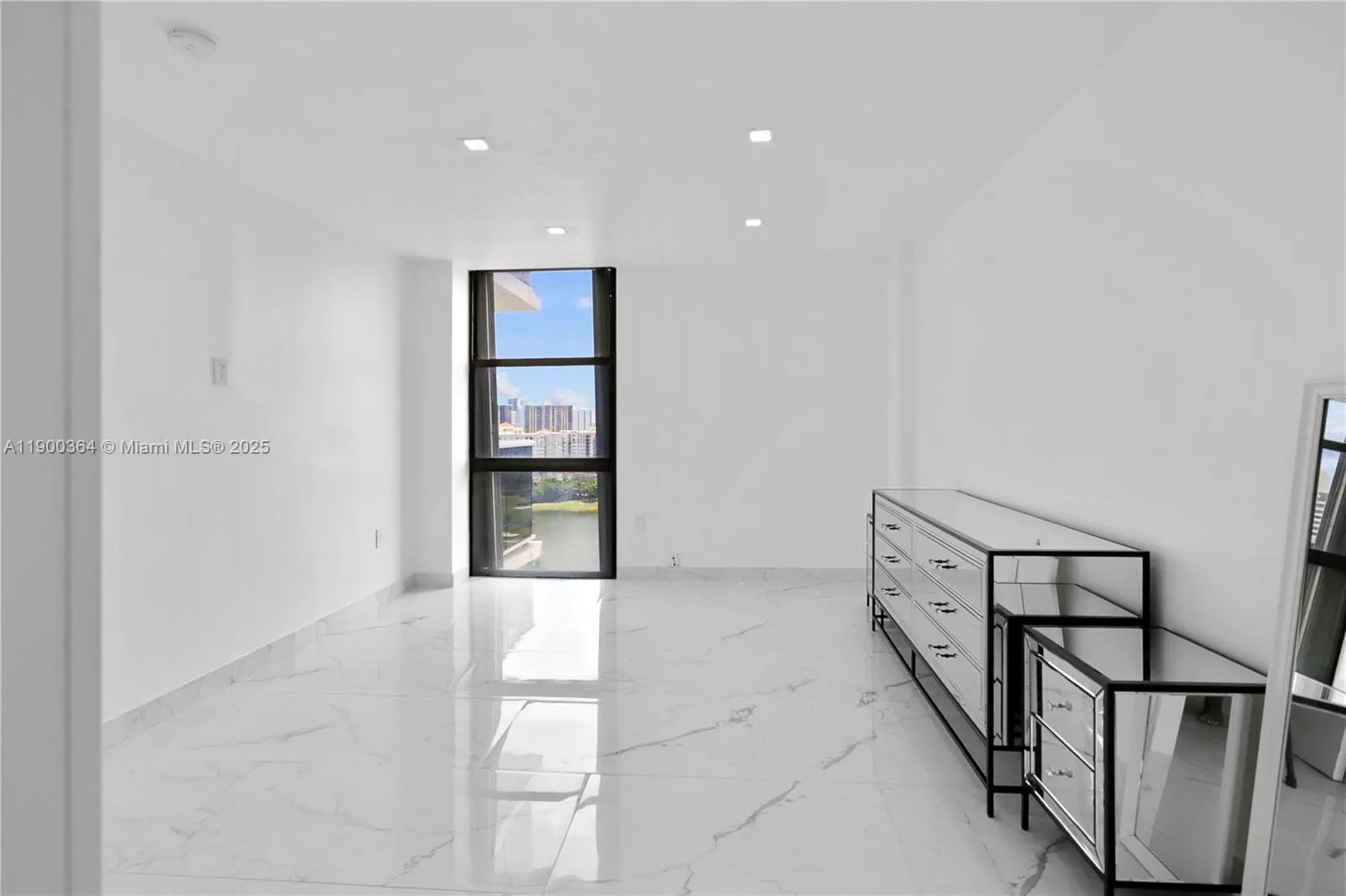 3675 N Country Club Dr, #2008