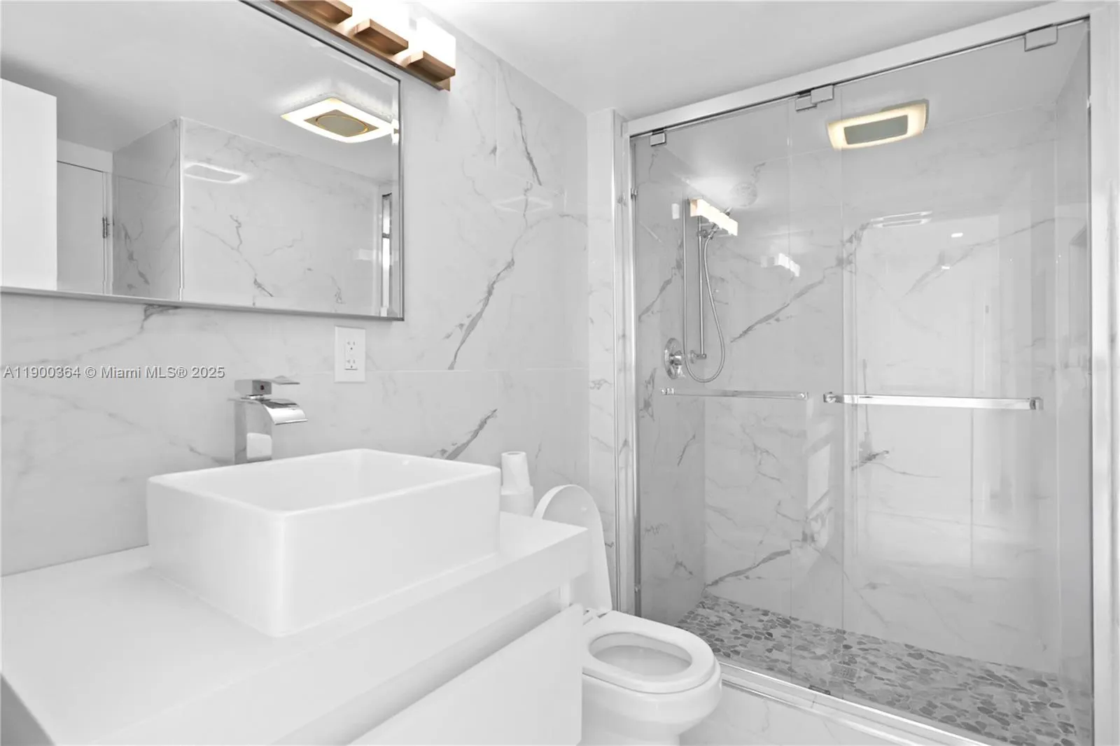 3675 N Country Club Dr, #2008