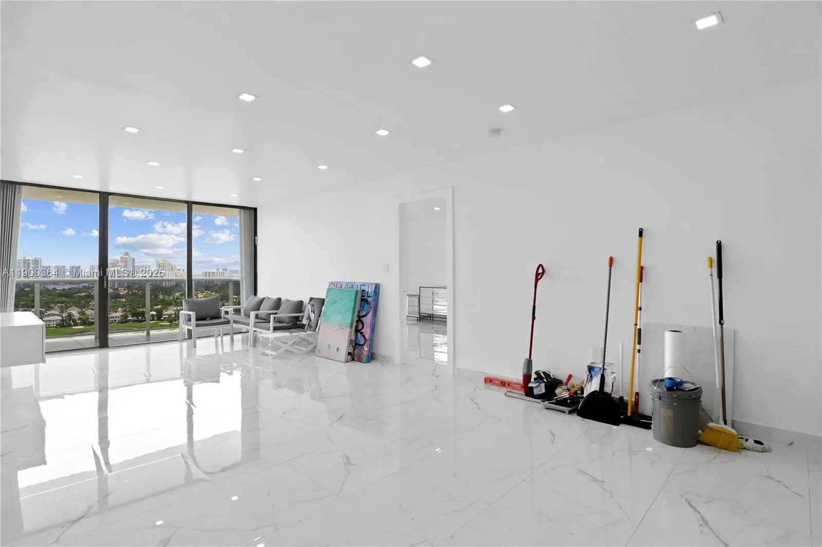 3675 N Country Club Dr, #2008