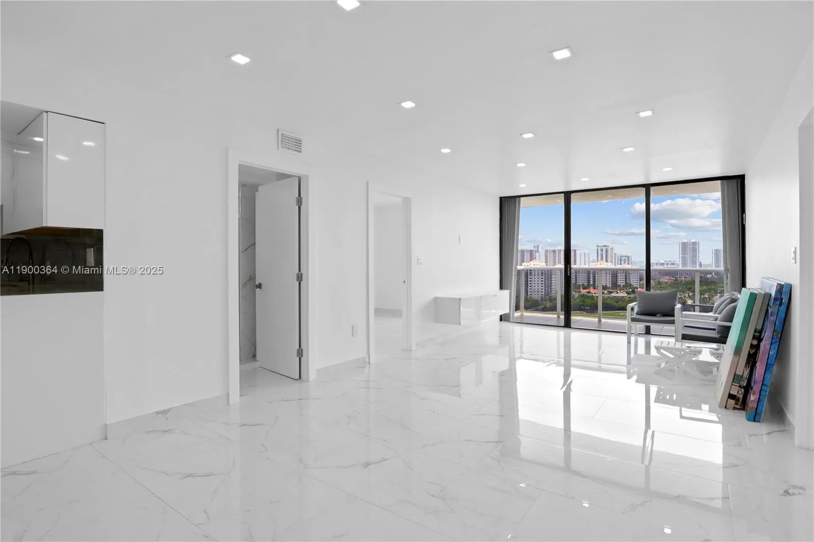 3675 N Country Club Dr, #2008