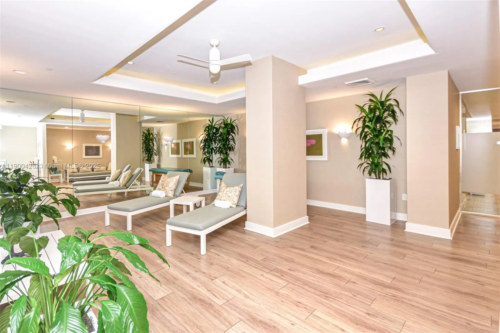 10101 Collins Ave, #7D