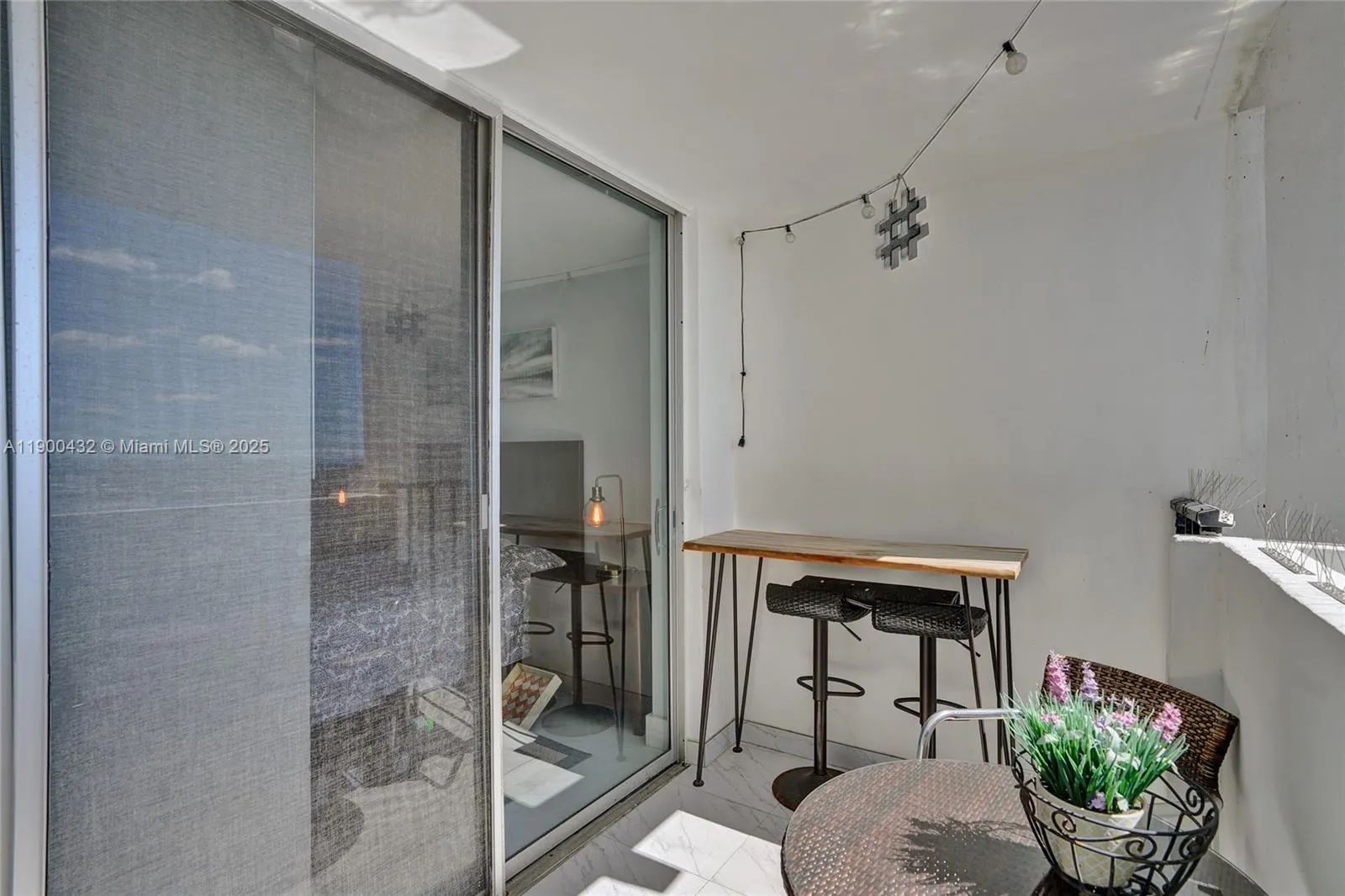 2750 NE 183rd St, #2412