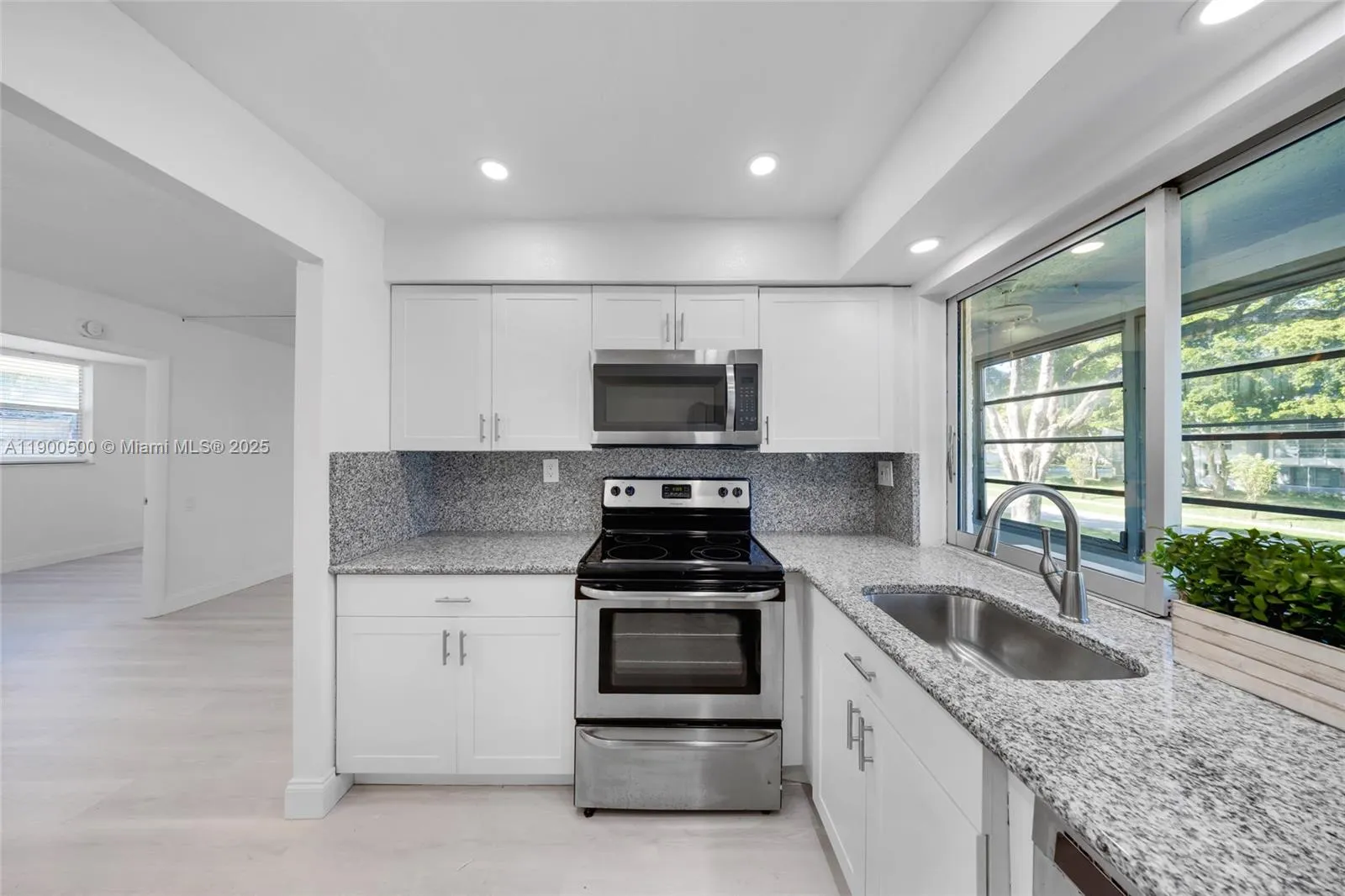 9090 Lime Bay Blvd, #211