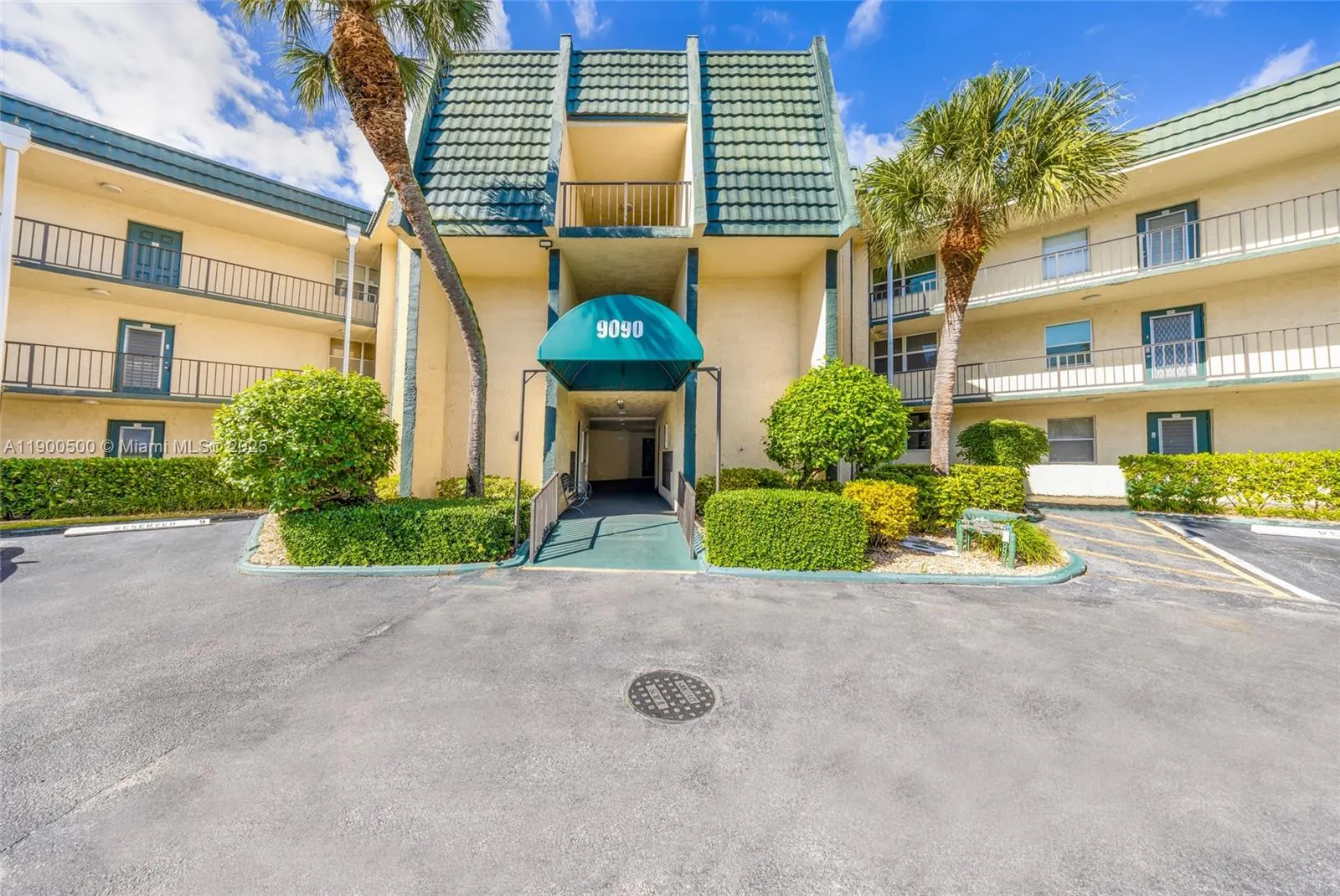 9090 Lime Bay Blvd, #211