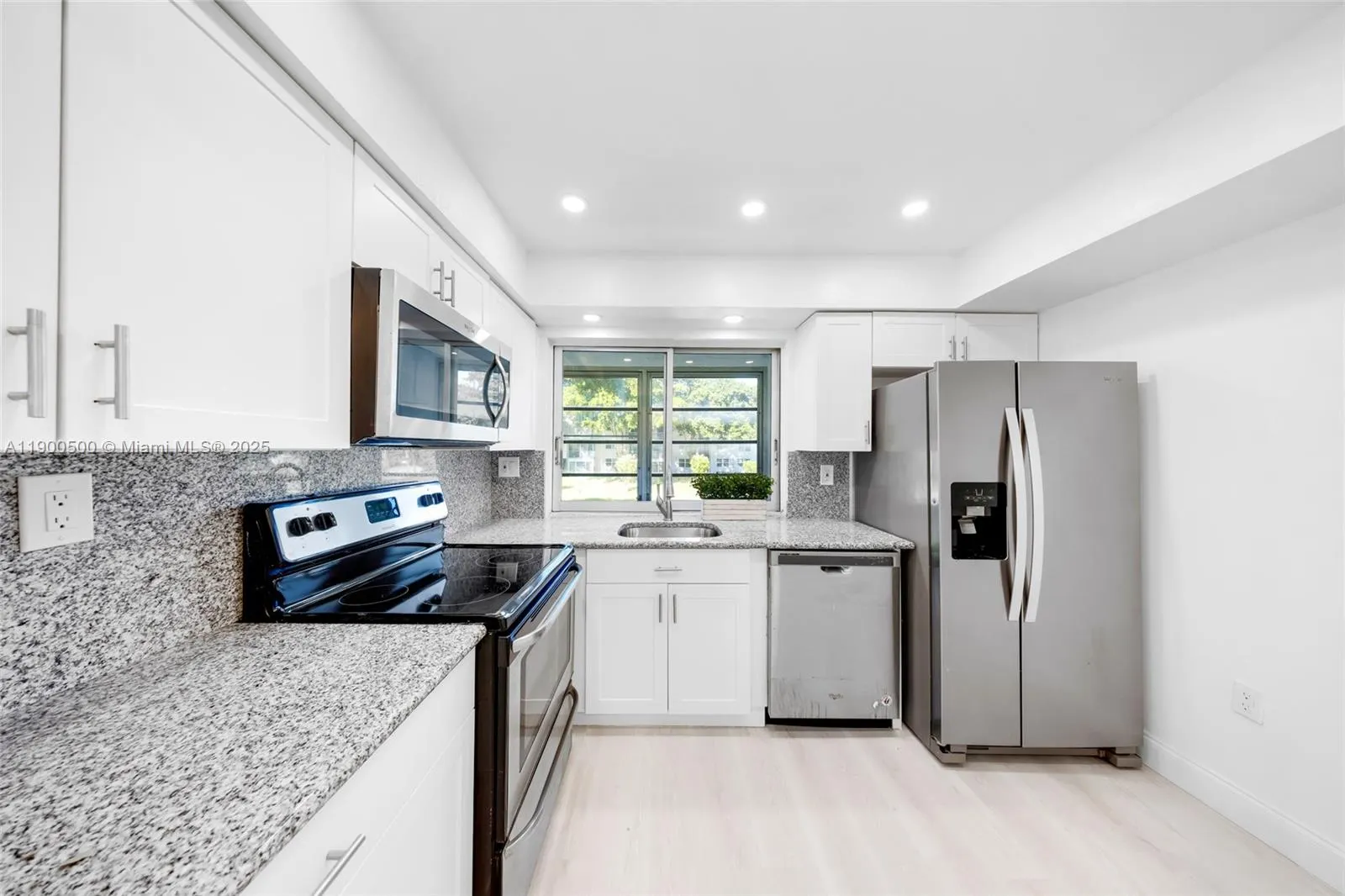 9090 Lime Bay Blvd, #211