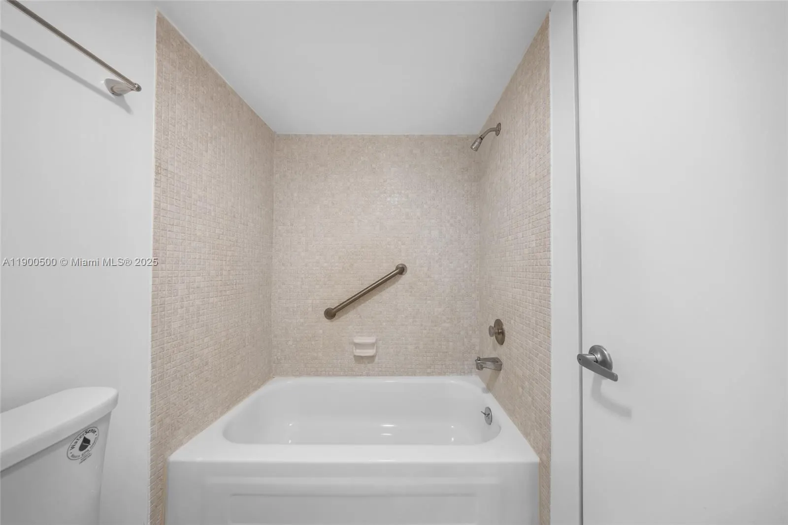 9090 Lime Bay Blvd, #211
