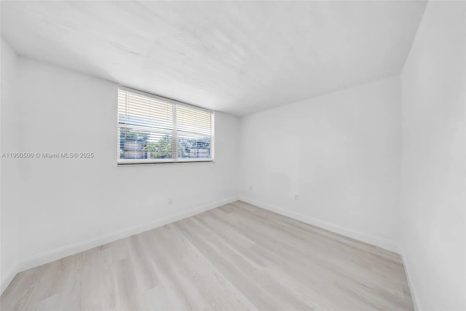 9090 Lime Bay Blvd, #211