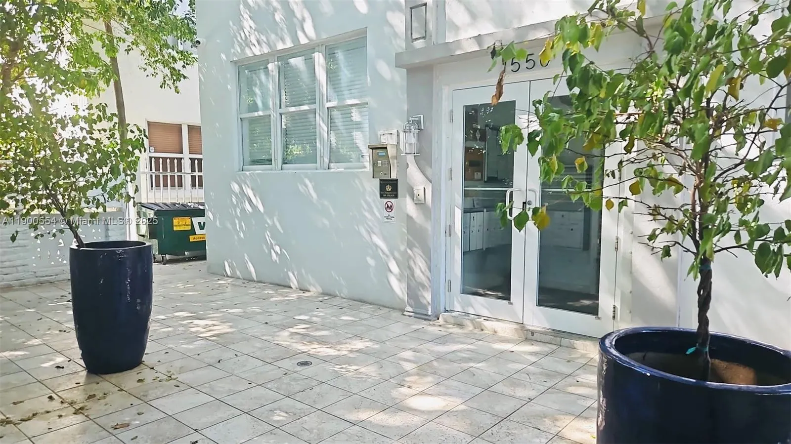 1550 Drexel Ave, #207