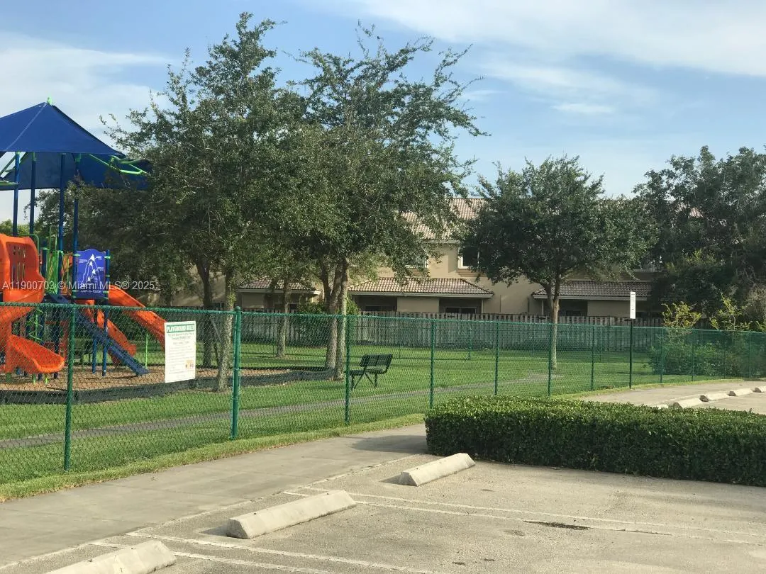 2239 SE 25th Ave, #2239