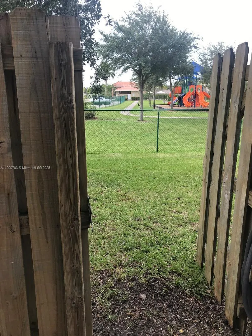 2239 SE 25th Ave, #2239